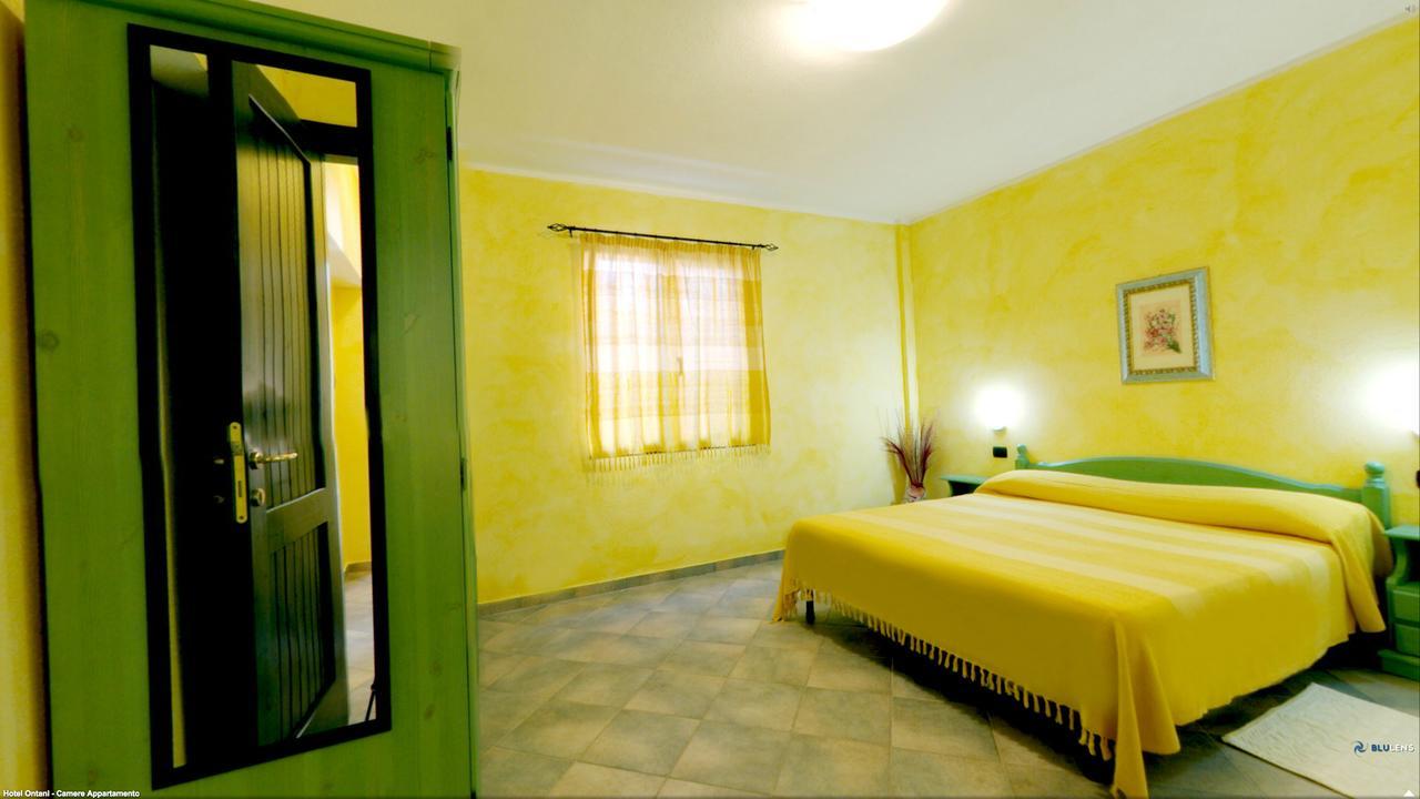 Residenza Gli Ontani Hotel Orosei Eksteriør billede