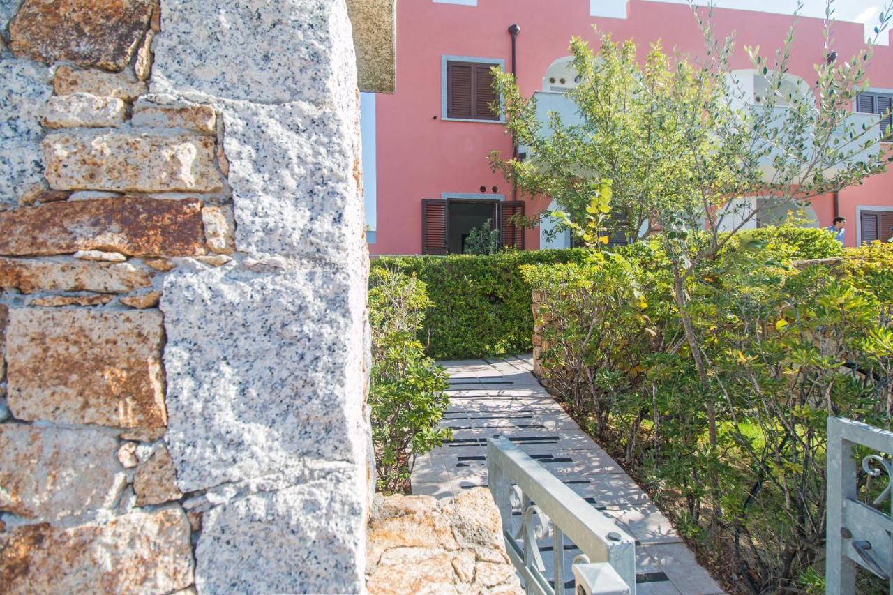 Residenza Gli Ontani Hotel Orosei Eksteriør billede