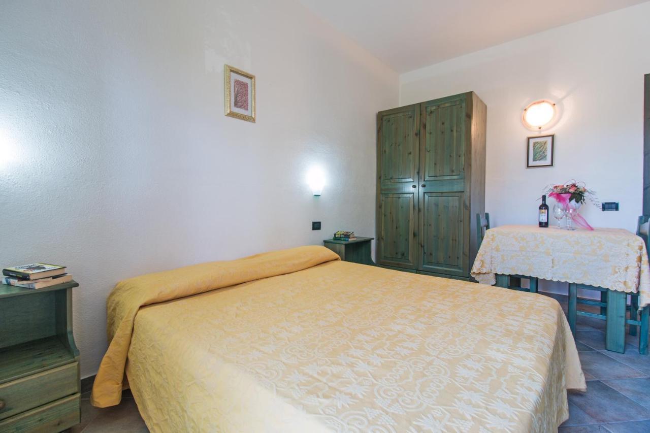 Residenza Gli Ontani Hotel Orosei Eksteriør billede