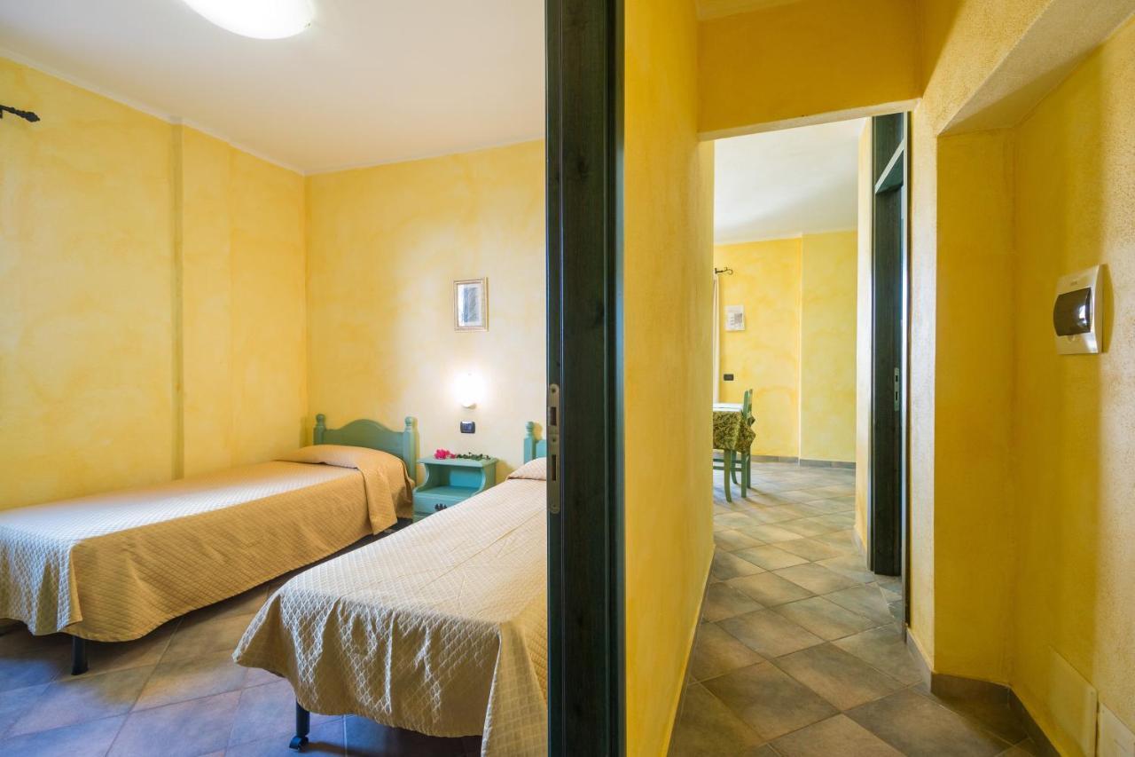 Residenza Gli Ontani Hotel Orosei Eksteriør billede