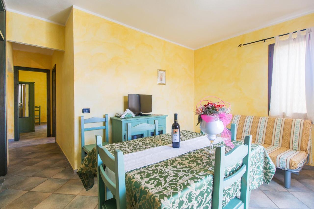 Residenza Gli Ontani Hotel Orosei Eksteriør billede